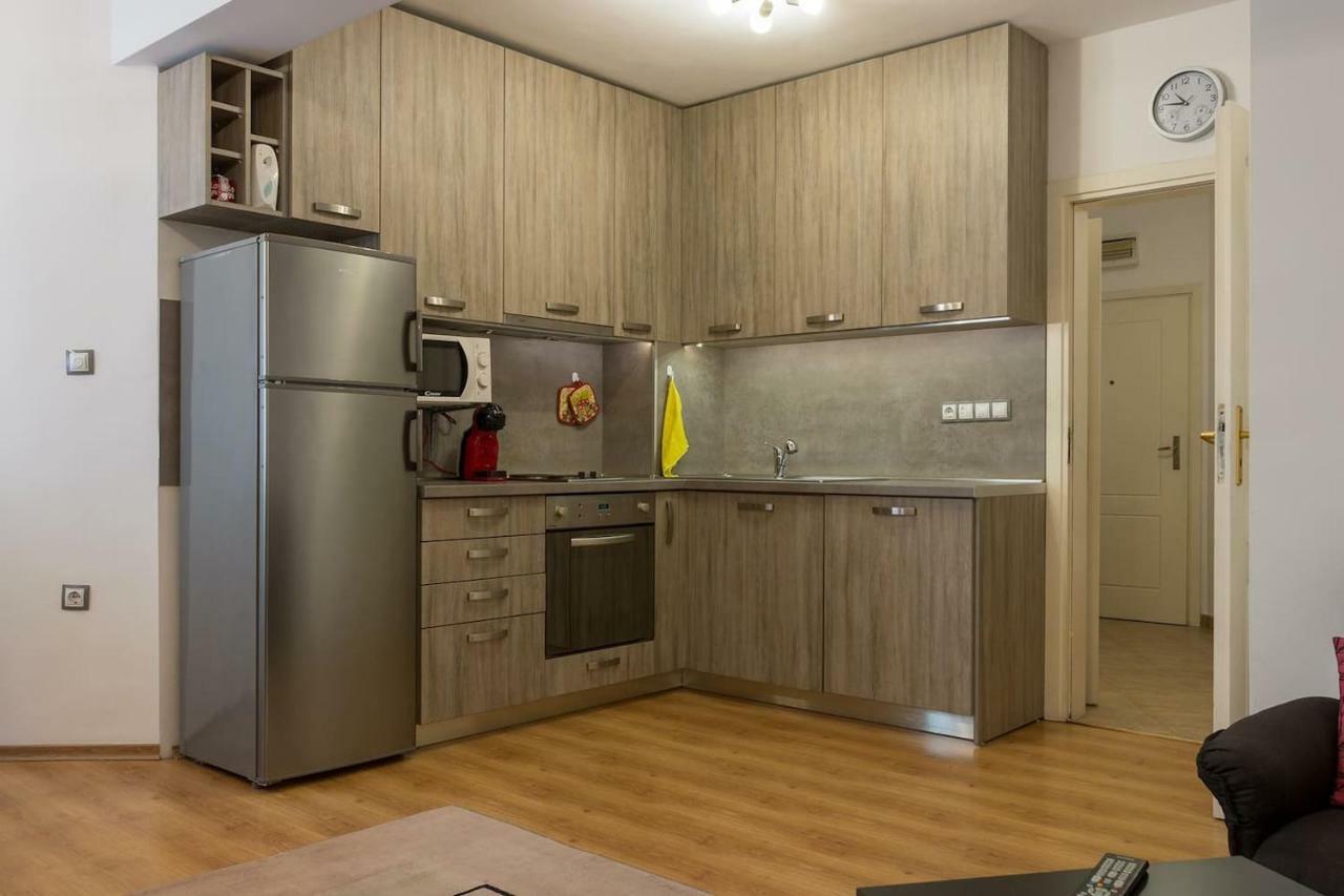 Glorious - 2-Bedroom Apartment Near Youth Hill By Flat Mаnager Plovdiv Exteriör bild