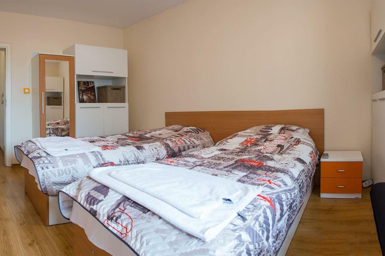 Glorious - 2-Bedroom Apartment Near Youth Hill By Flat Mаnager Plovdiv Exteriör bild